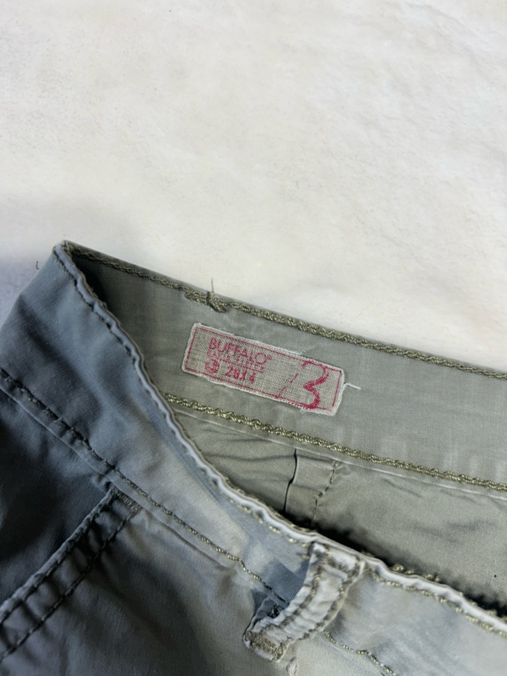 Casual Women's Buffalo Olive Green Utility Shorts - Picture 4 of 5
